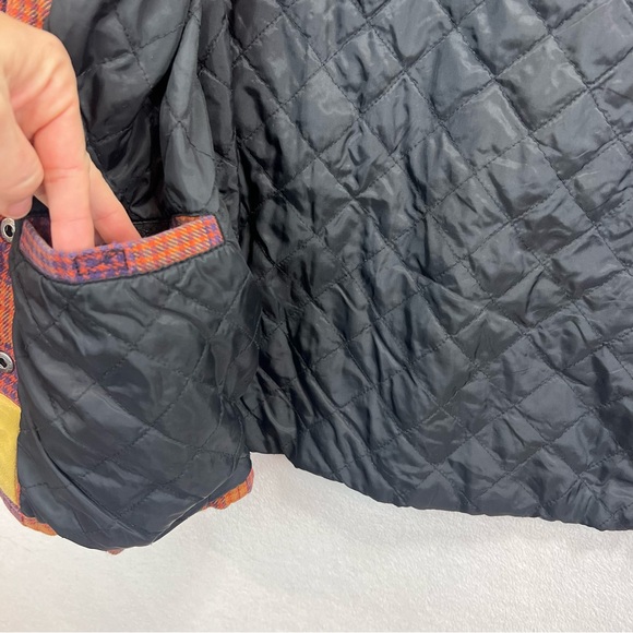 Duluth Trading Co. Folklore Flannel Quilt Insulated Shirt Jacket Plaid Large - Picture 9 of 10